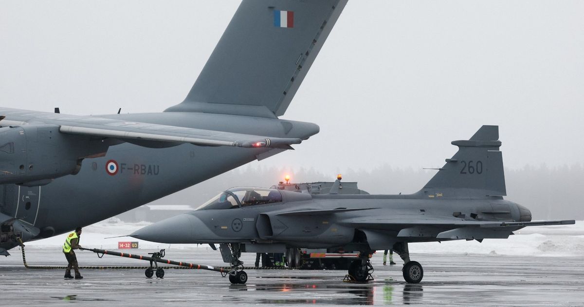 Saab السويدية تستغل الانسحاب الأميركي في تسويق طائراتها للتجسس بأوروبا
