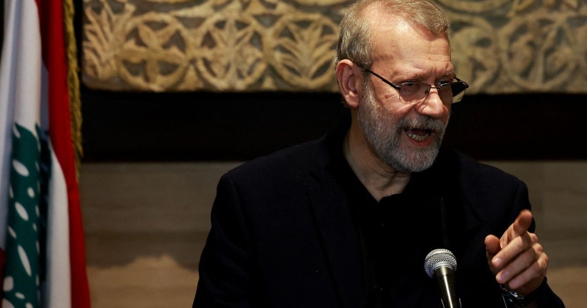 لاريجاني إلى بيروت وسط مواقف متباينة.. وعون يدعو إلى "وحدة اللبنانيين"