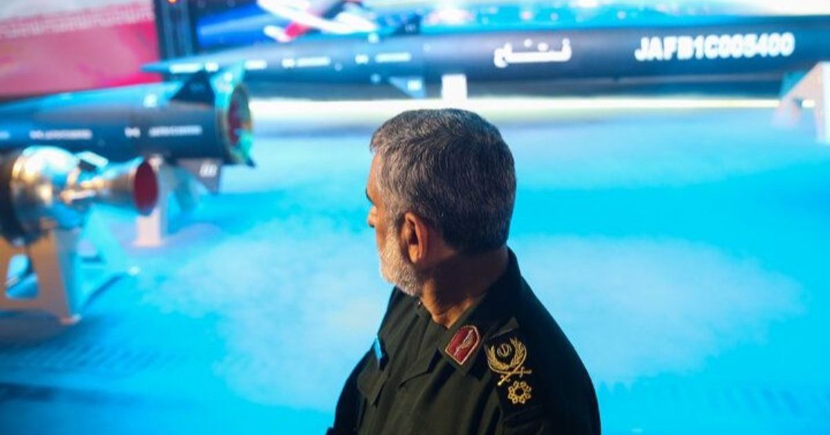 الحرس الثوري يعلن قصف إسرائيل بصواريخ "فتاح" فرط صوتية