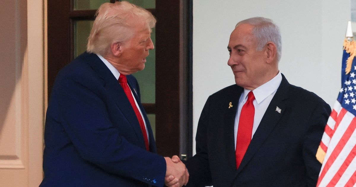 ترمب ونتنياهو يعتزمان مناقشة اتفاق غزة والمحادثات مع إيران الاثنين