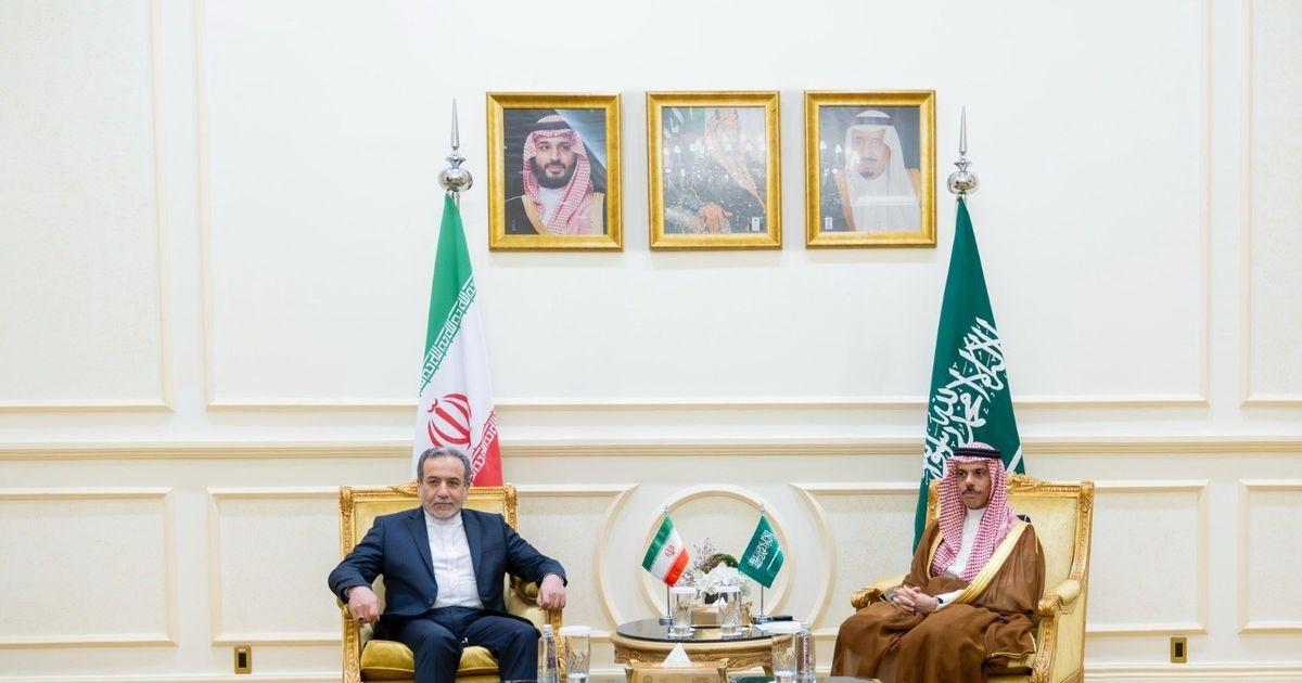 وزير الخارجية السعودي يبحث التطورات الإقليمية مع نظيره الإيراني في جدة
