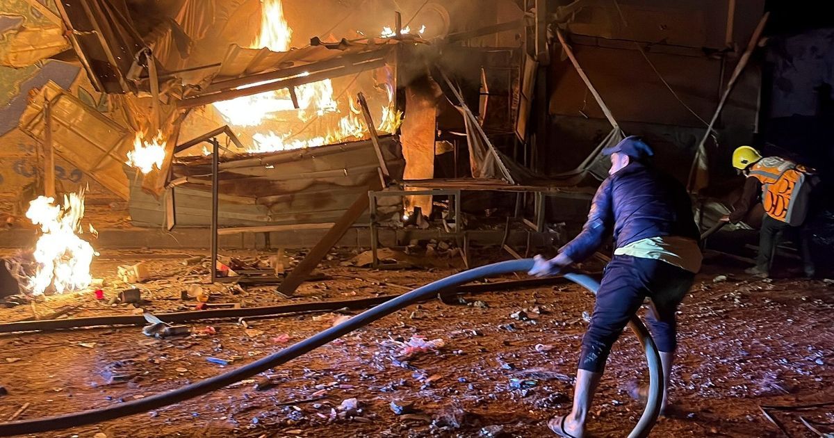 قصف إسرائيلي يقتل 20 فلسطينياً في مدرسة تؤوي نازحين بغزة