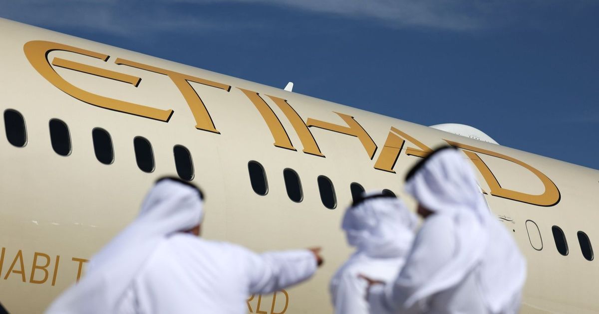 أرباح "الاتحاد للطيران" الفصلية تقفز.. ولا إشارة للطرح الأولي