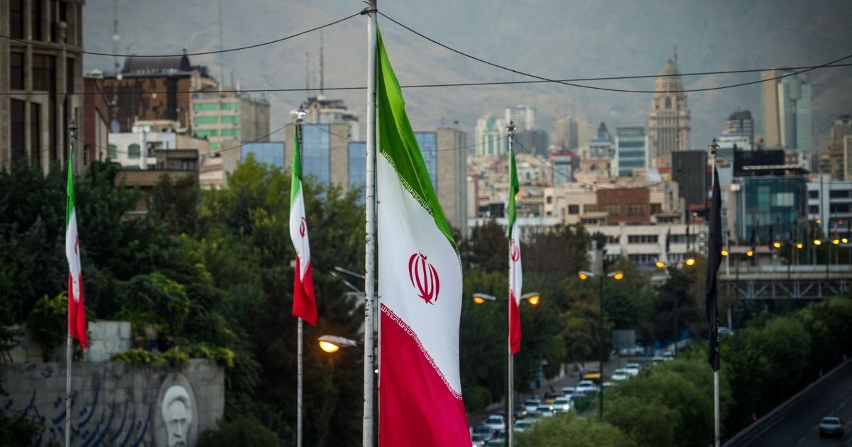 إيران توافق على إجراء محادثات مع المملكة المتحدة وفرنسا وألمانيا