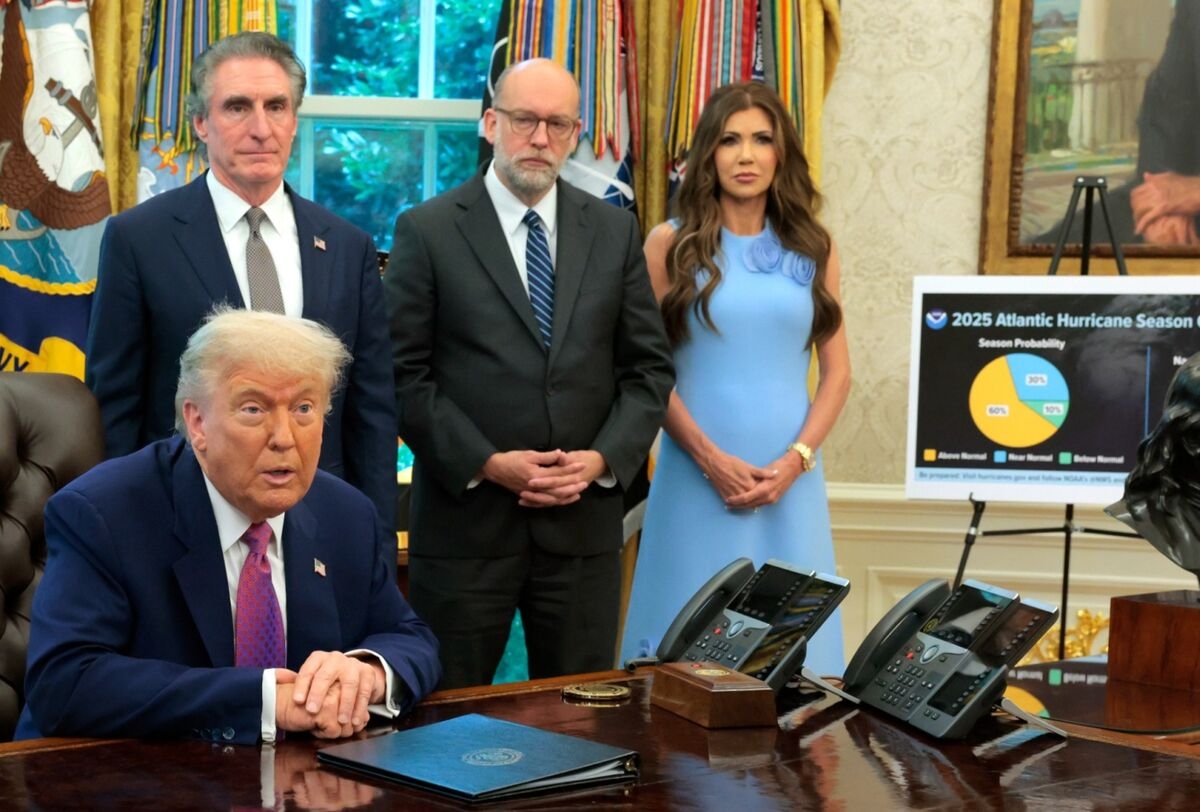 Disaster Relief Shouldn't Be a Presidential Spoils System