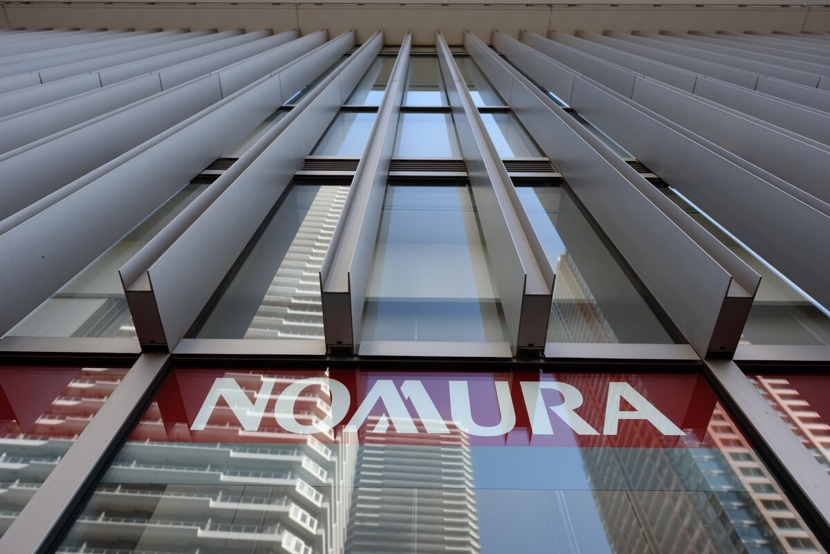 Nomura's Smoking Ban Starts to Pay Off as Less Staff Light Up