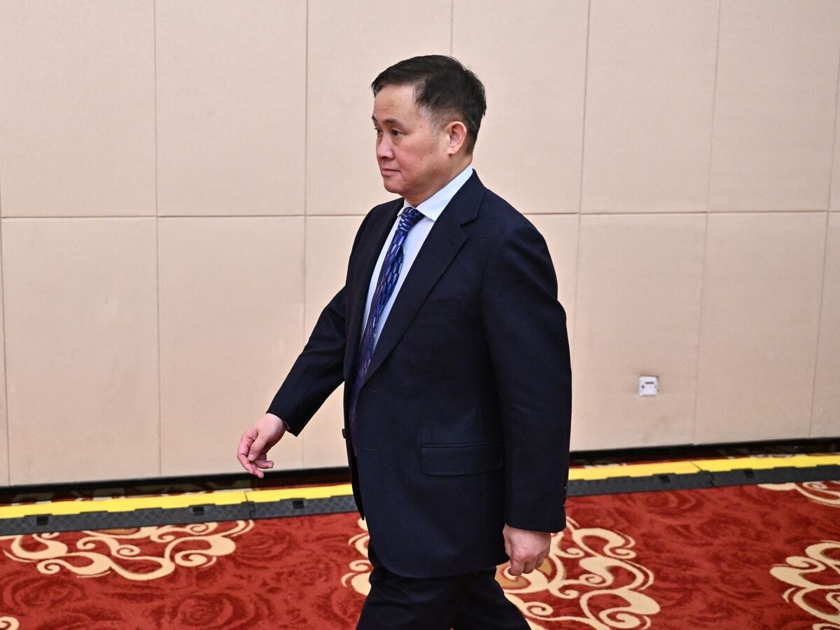 PBOC Chief Among Top Chinese Officials Set to Join Briefing