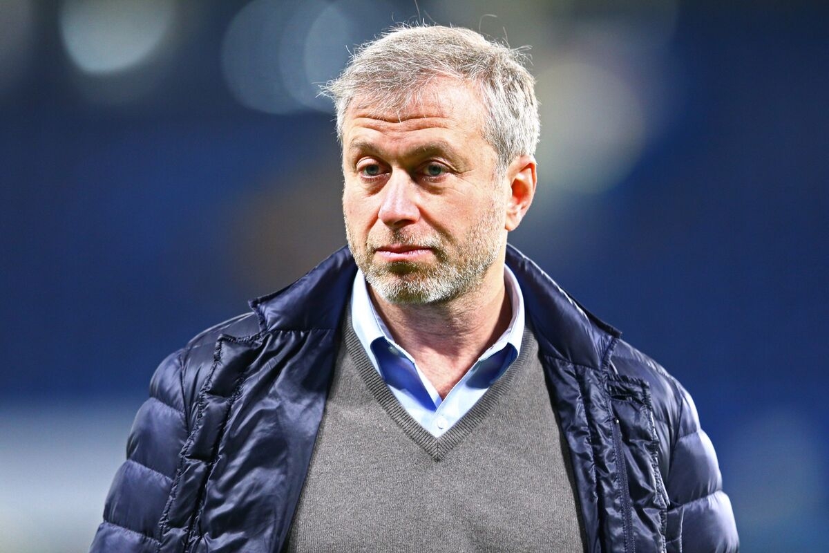 UK Threatens to Sue Roman Abramovich Over Chelsea Sale Proceeds