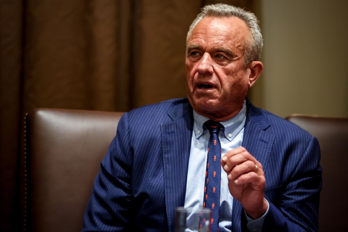 RFK Jr. Takes Aim at Covid Shots for Kids, Worrying Vaccine Experts