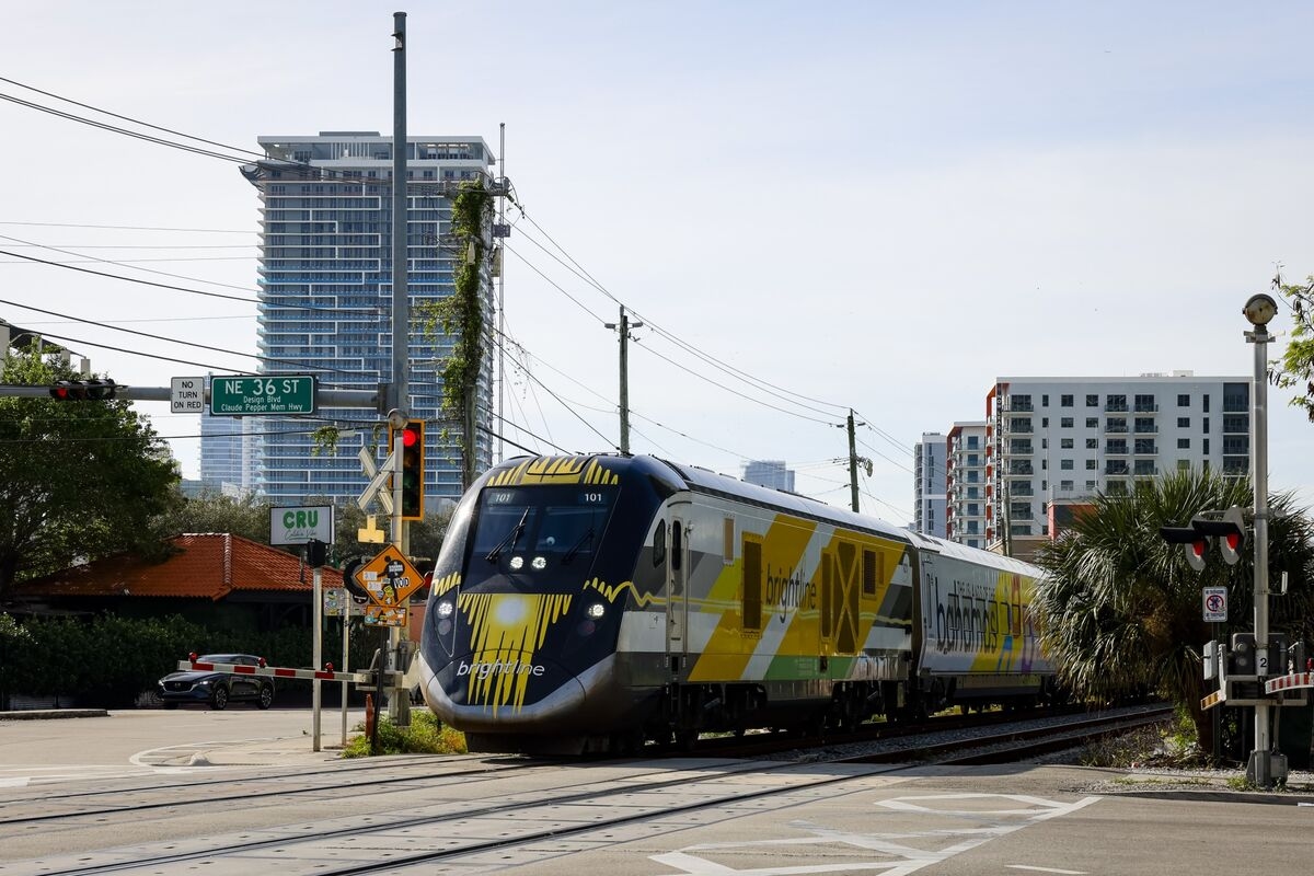 Florida's Brightline Train Rolling Over $985 Million Debt at 15%