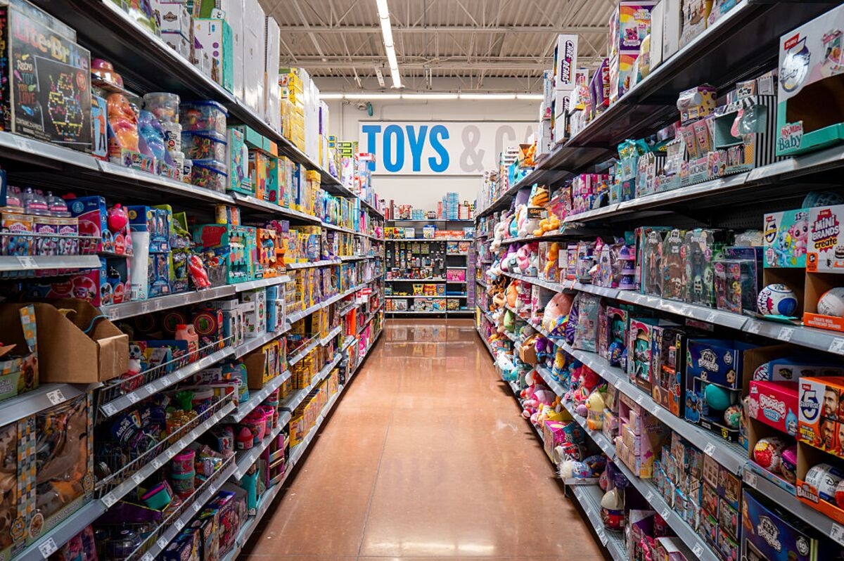 ‘Everybody's Business' Talks Tariffs, Inventories and Santa's Lists