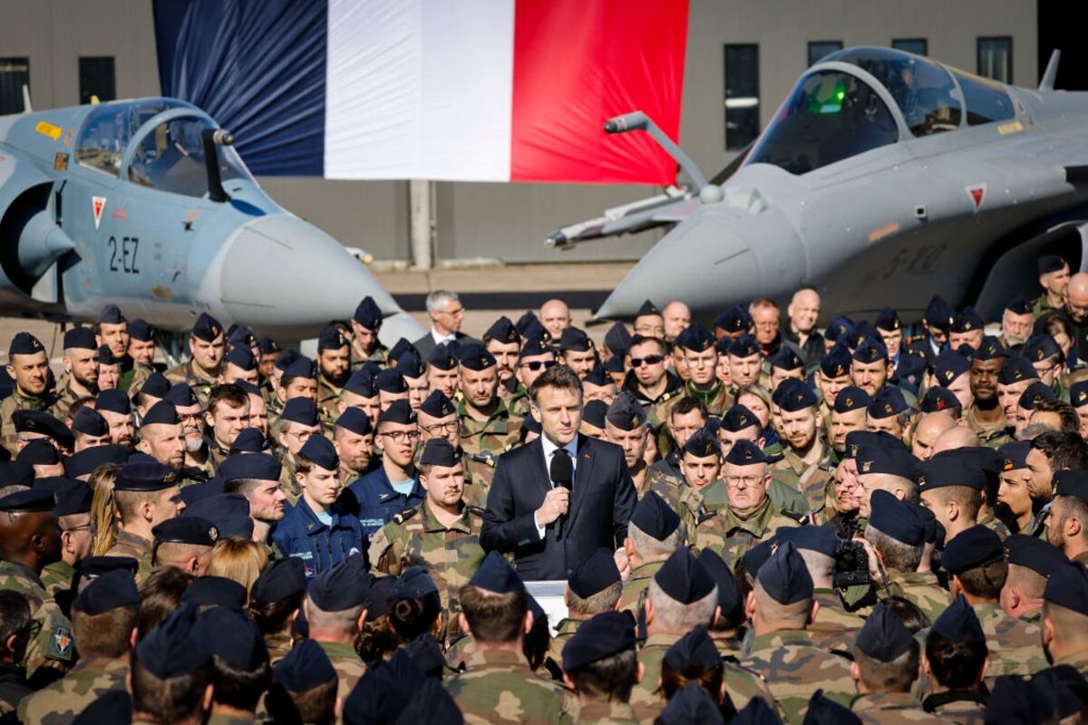 Fighter Jet Fury Makes Macron's Planes Look Good