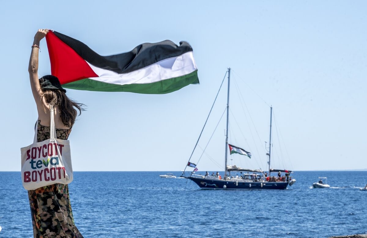 Ignore Greta Thunberg's Circus, There's a Real Path to Help Gaza