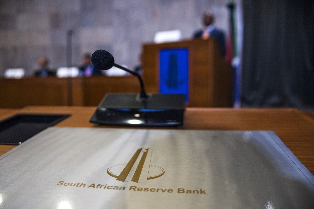 S. Africa Central Bank Sees ‘Amazing' Chance to Lower CPI Goal