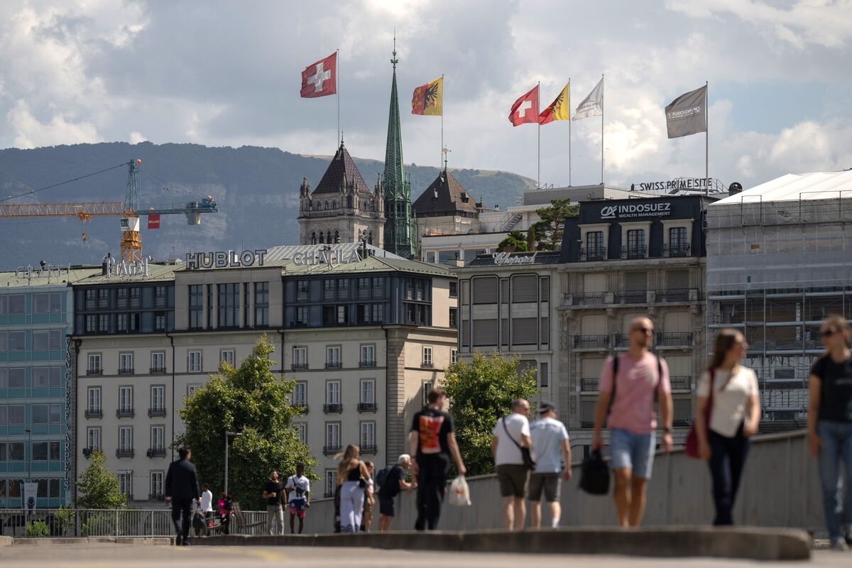 Swiss Are Ready to Make More Attractive Trade Offer to US