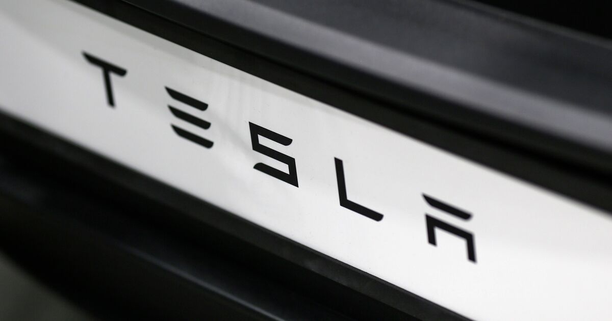 Tesla to Award Musk $30B in Stock