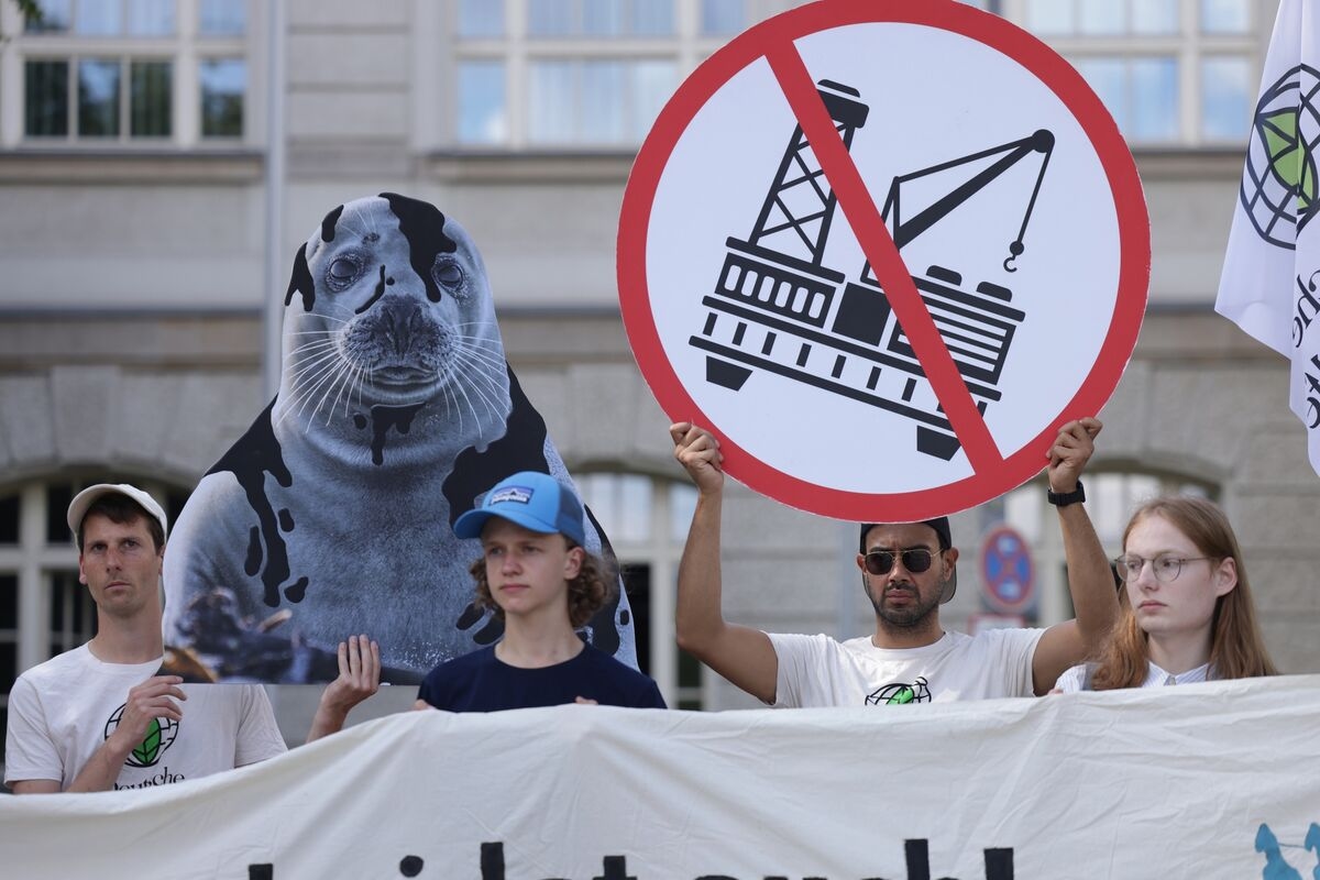 Germany Gives Go-Ahead for Gas Drilling in Protected Marine Zone