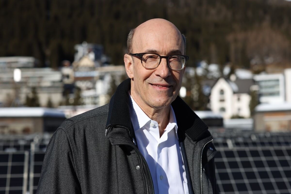 Ken Rogoff on How Crypto Is Infiltrating the Dollar's Hegemony