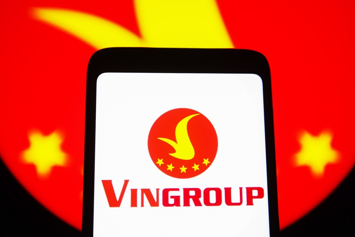 Vingroup Blocks Drive Record Foreign Outflow From Vietnam Stocks