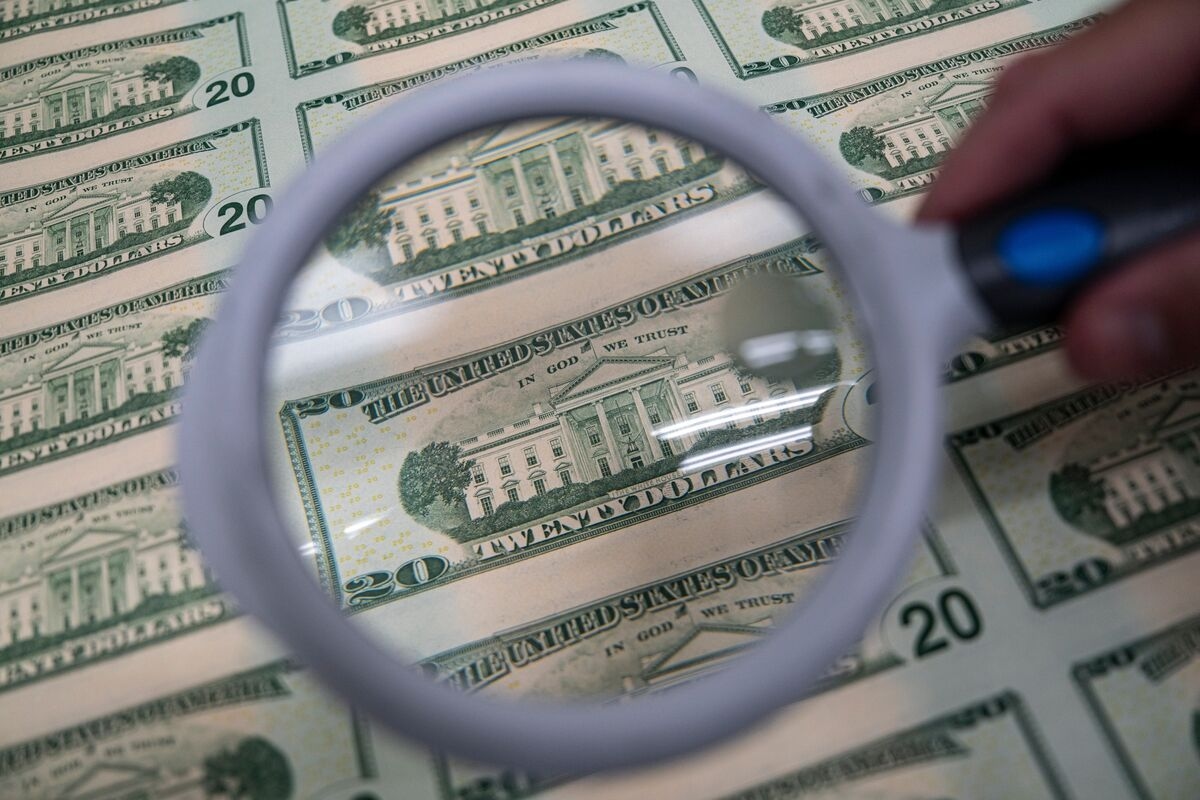 Traders Look Beyond Euro for Next Round of Short Dollar Bets