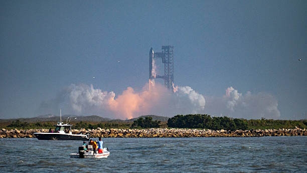 Will Elon Musk or Anyone Get People to Mars?