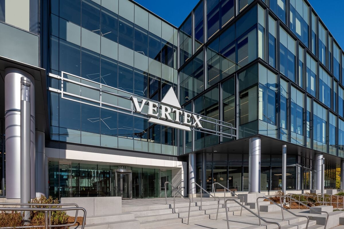 Vertex Falls After FDA Doubts Broad Use of Chronic Pain Drug