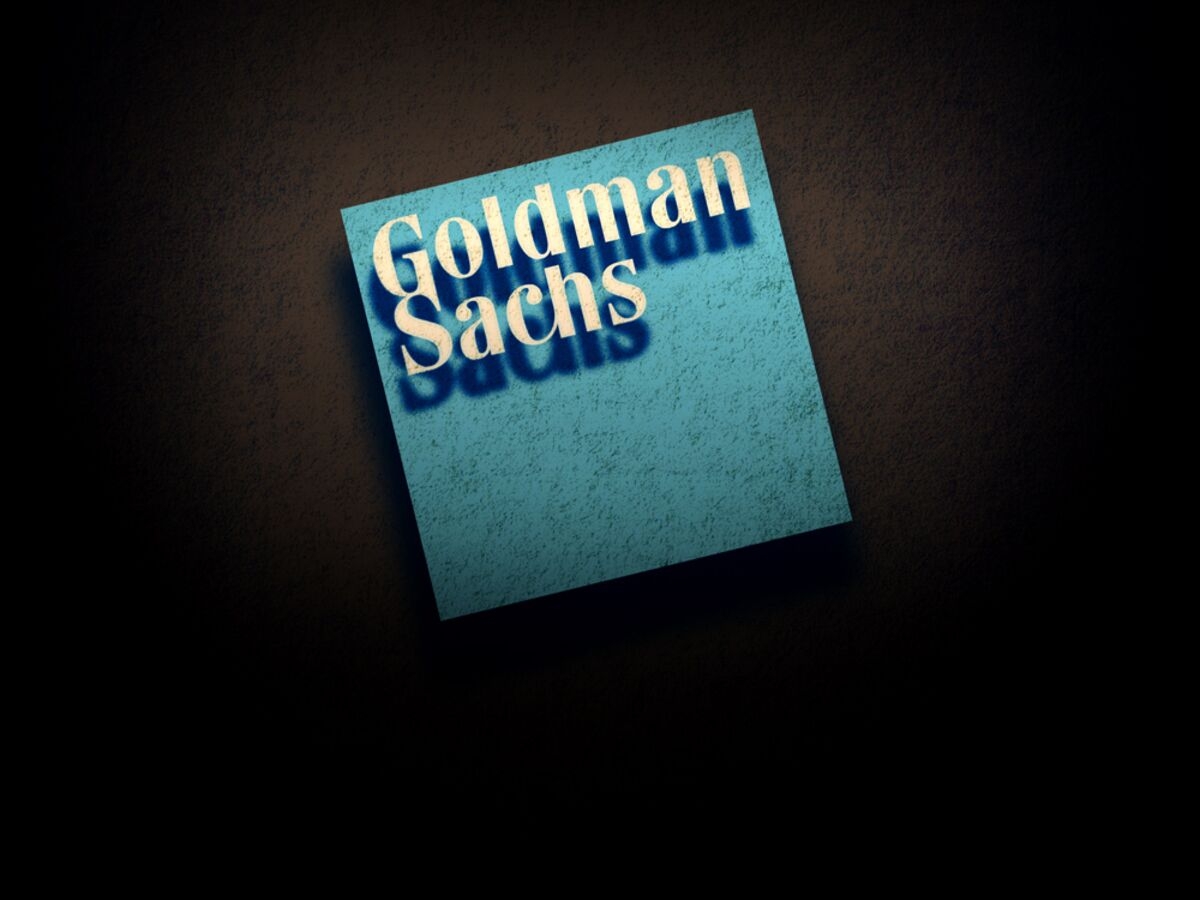 Goldman's Top European IPO Banker Set to Retire After 31 Years