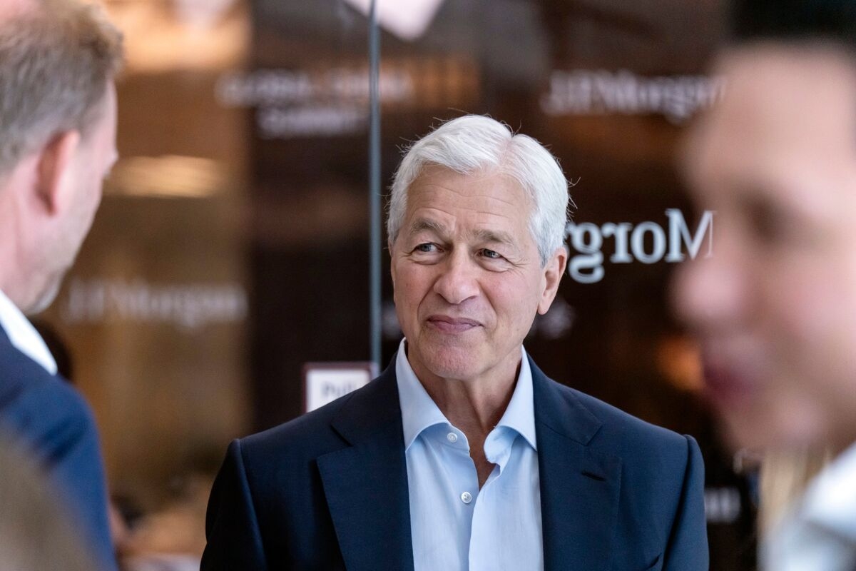 Jamie Dimon Says JPMorgan Was Right to Do CATL Deal Despite Opposition