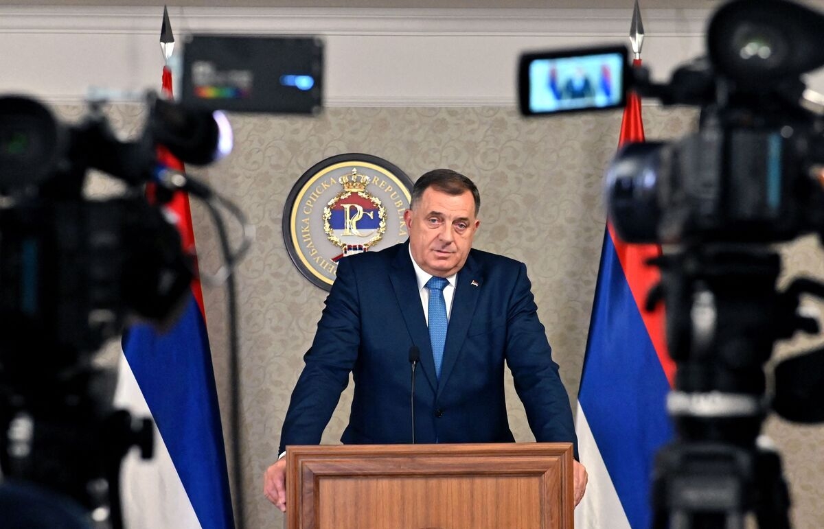 EU Nations Mull Options to Rein In Separatist Leader in Bosnia