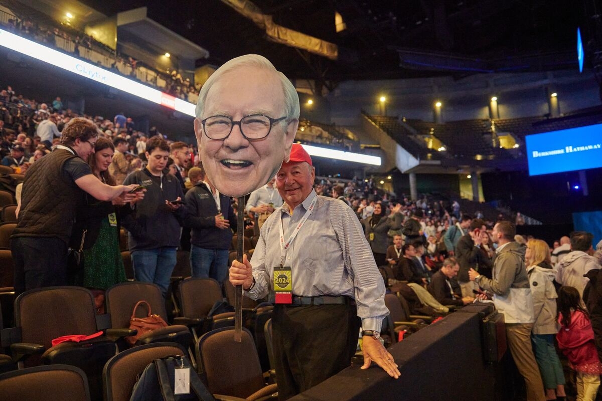 What to Expect in Warren Buffett's Annual Letter
