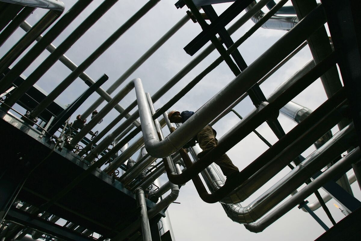 China Oil Firm United Energy Gets Private Loan From Arab Energy