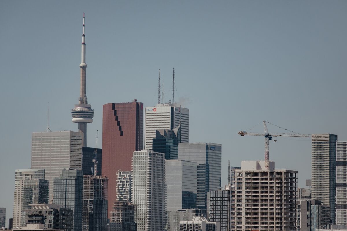 Quant Hedge Fund CFM Eyes Canada Expansion With Toronto Office