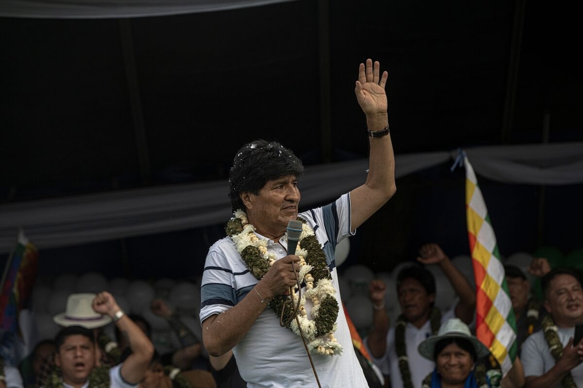 Bolivia Registers 10 Presidential Candidates; Morales Not Included