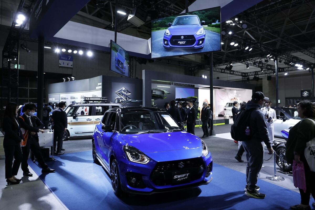Suzuki Drops on Report Rare Earths Curbs Hit Car Production
