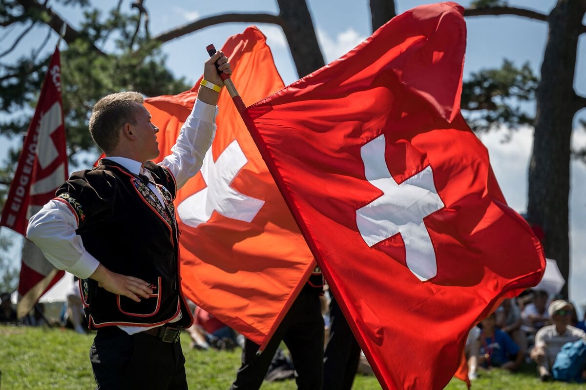 Trump's Shock 39% Tariff Crashes Swiss Holiday