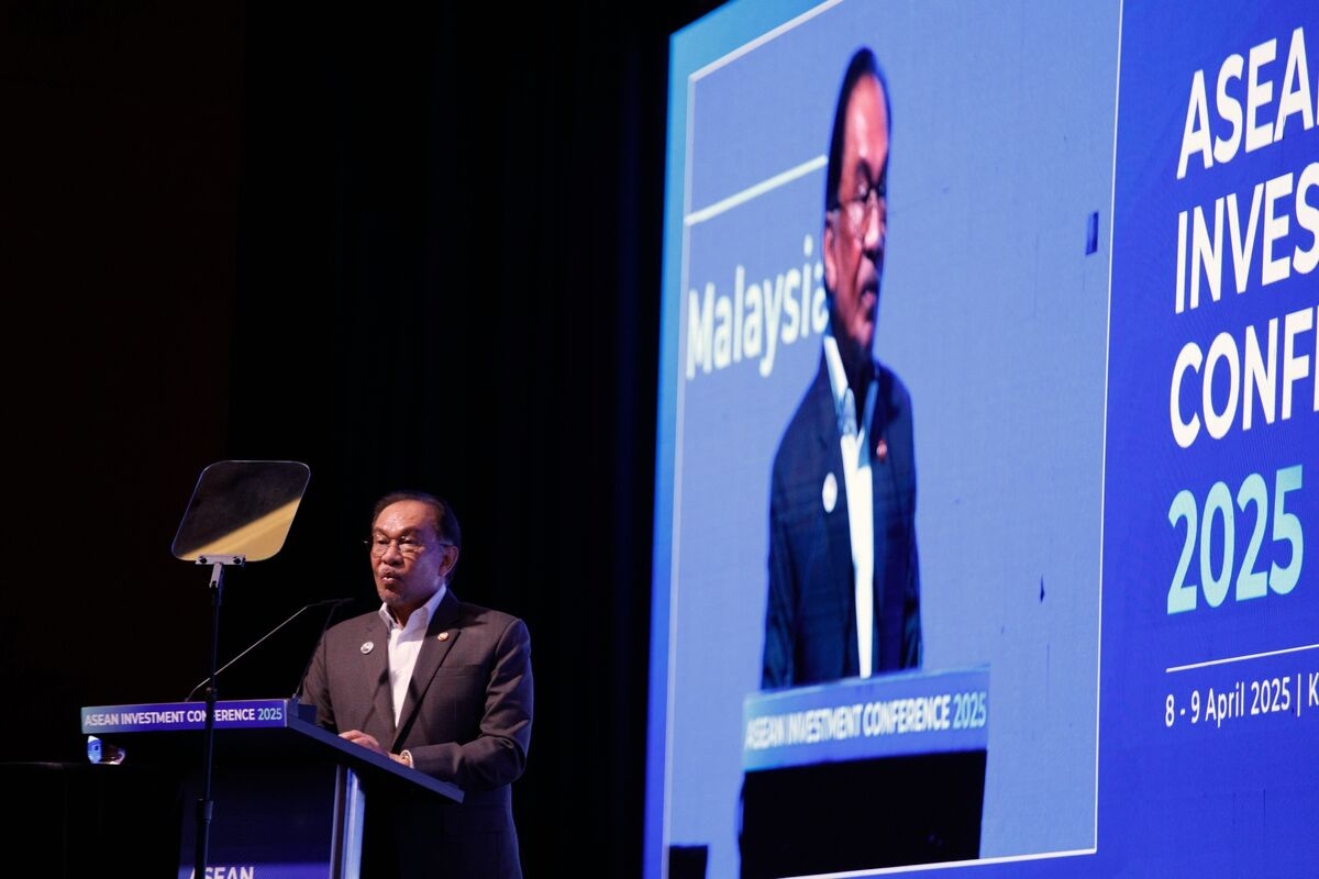 Asean to Send Officials to US to Discuss Tariffs, Anwar Says