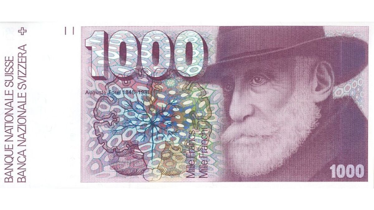 Swiss Lost Cash Racks Up $1.1 Billion Windfall for Government
