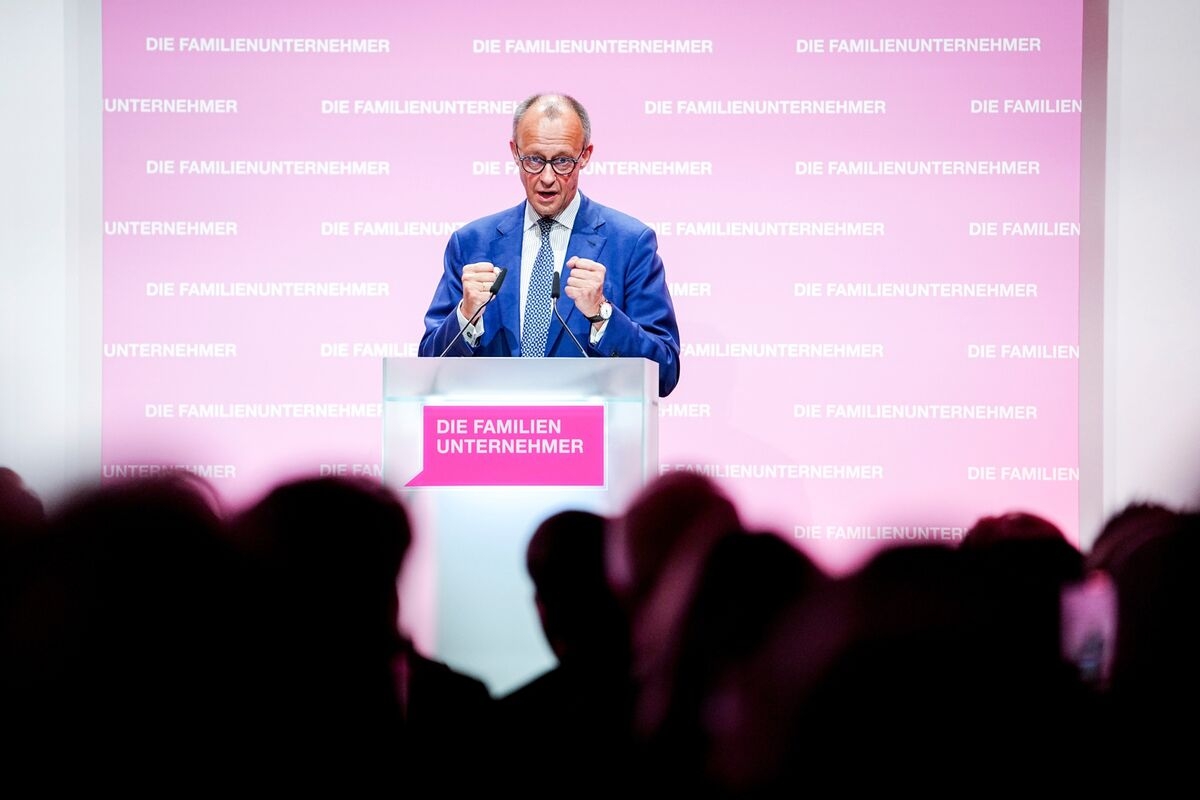 Merz Pledges New Bid With France to End Capital-Markets Impasse