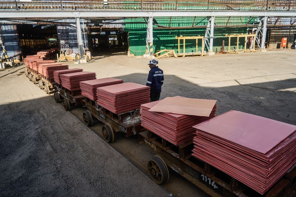 Trump's Tariff Threat Sparks Global Race to Get Copper to the US