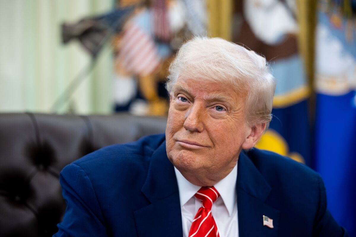 Trump Plans to Tap Biden's Green Bank to Make Billions in Loans