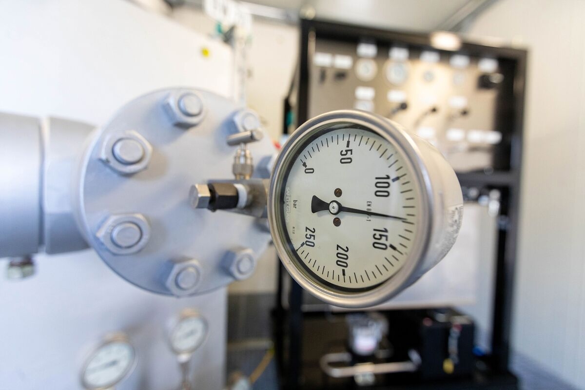European Gas Rises for Sixth Day With Hormuz Traffic in Focus