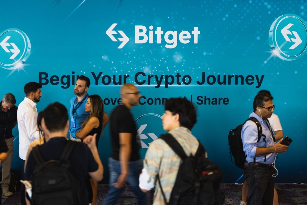 Singapore Order Leads Unlicensed Crypto Exchanges to Weigh Exit