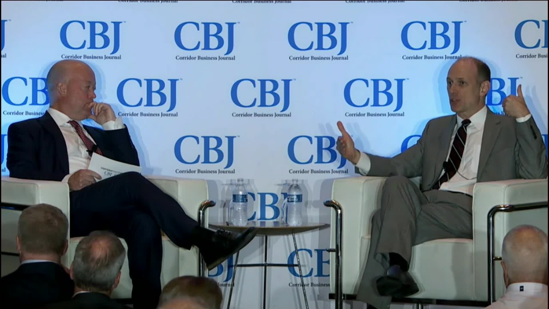 Fed's Goolsbee: Need to Wait and See on Inflation Impact of Tariffs
