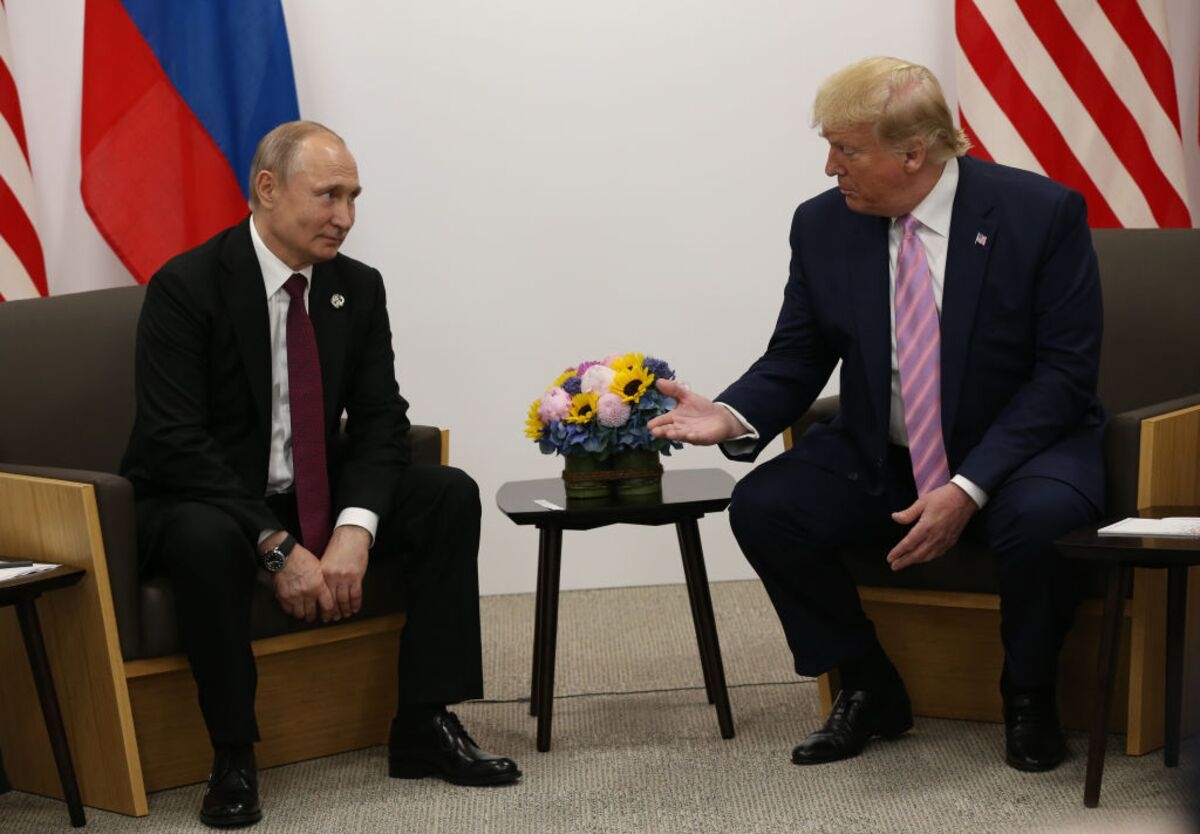 Trump Issues Putin With Warning Before Meeting