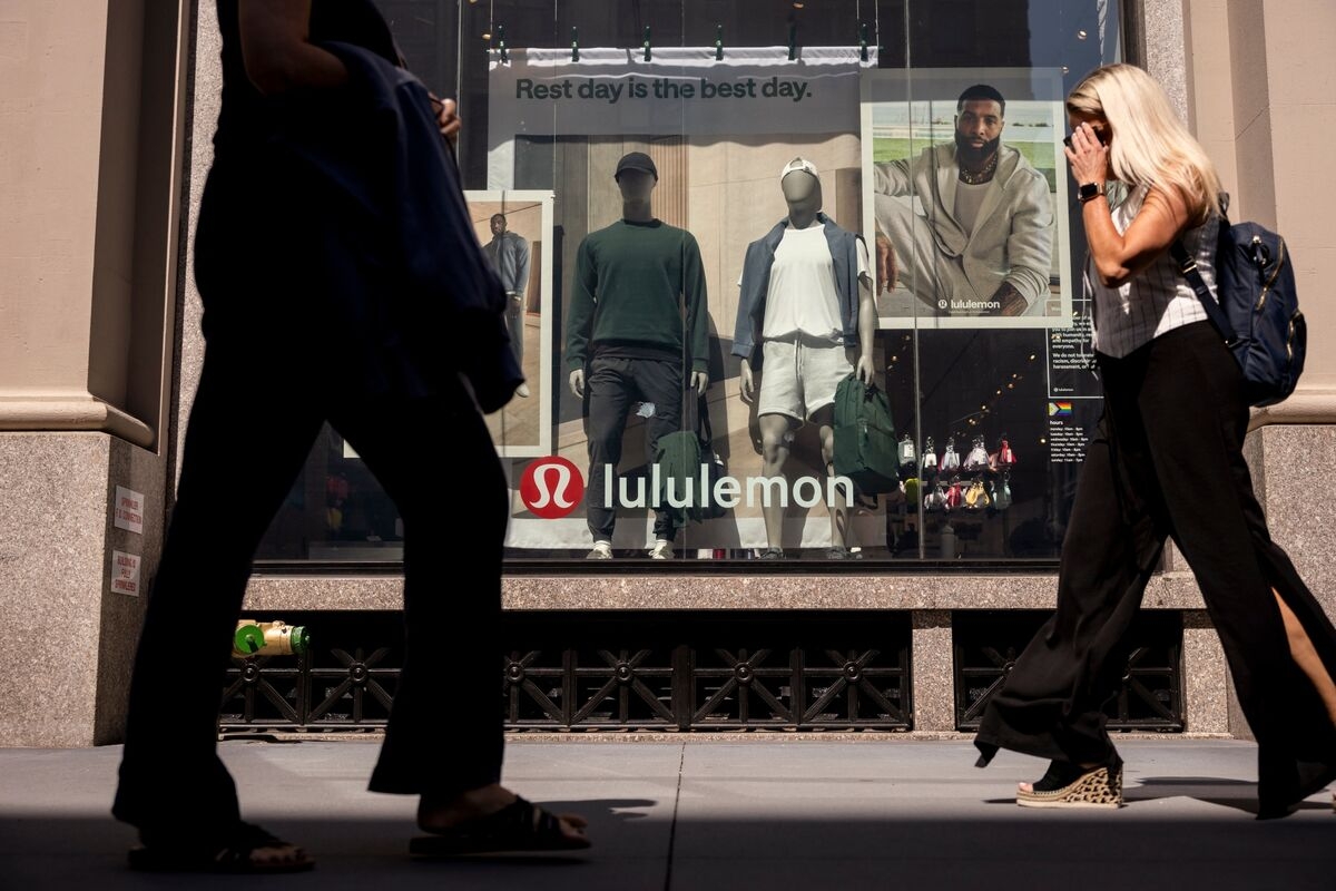 Lululemon Projects Lower-Than-Expected Growth for Second Quarter