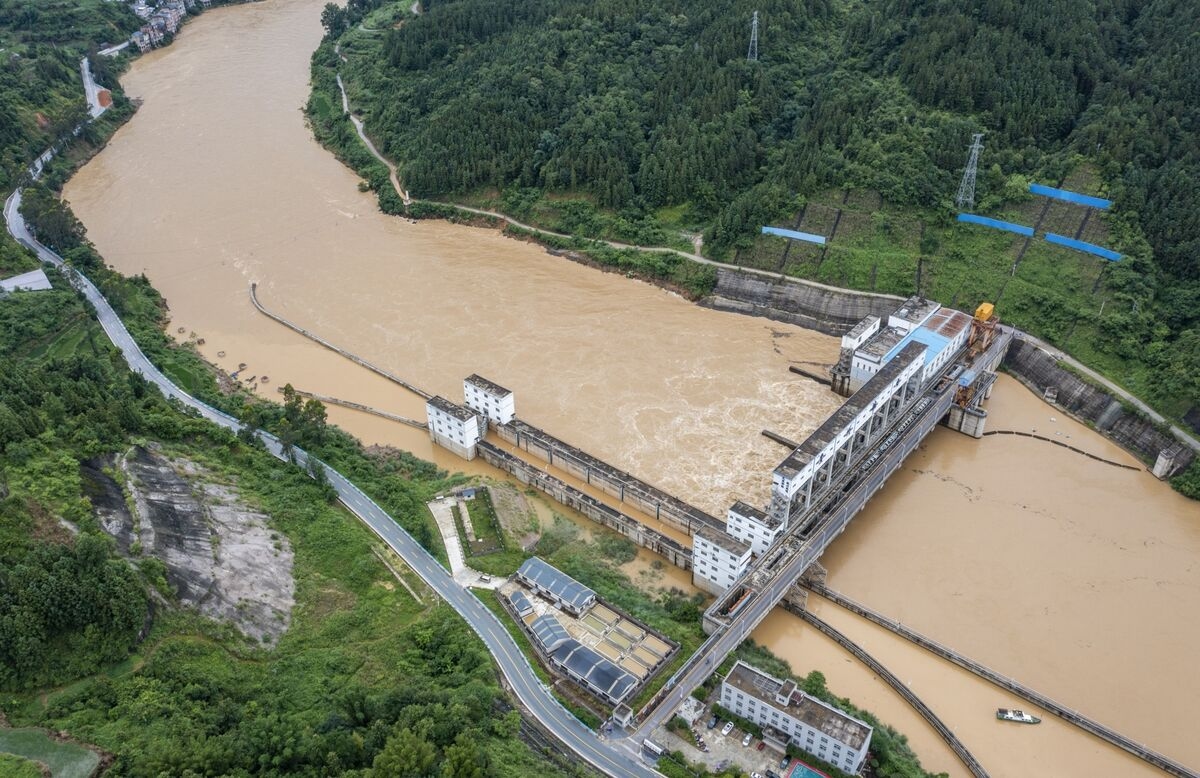 China's Rains Arrive at Critical Moment for Coal and Dam Sectors