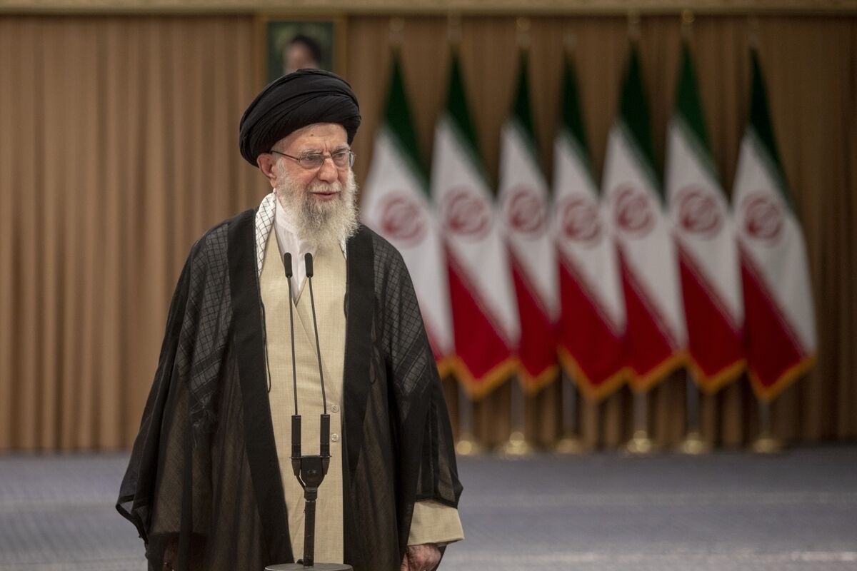 Iran's Khamenei Spurns ‘Arrogant' US Nuclear-Deal Proposal