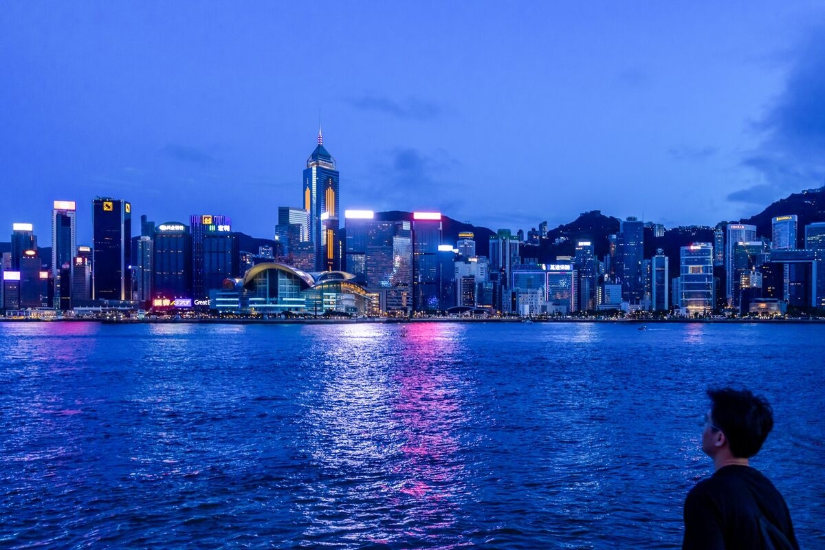 Zhejiang Sanhua Seeks $1 Billion in Hong Kong Listing