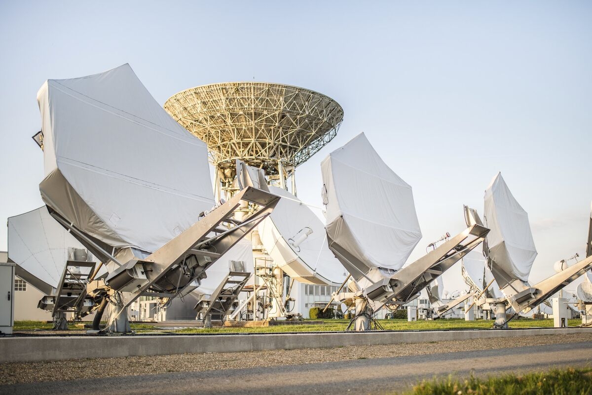 Eutelsat Says Talks on Replacing Starlink in Ukraine Gain Steam