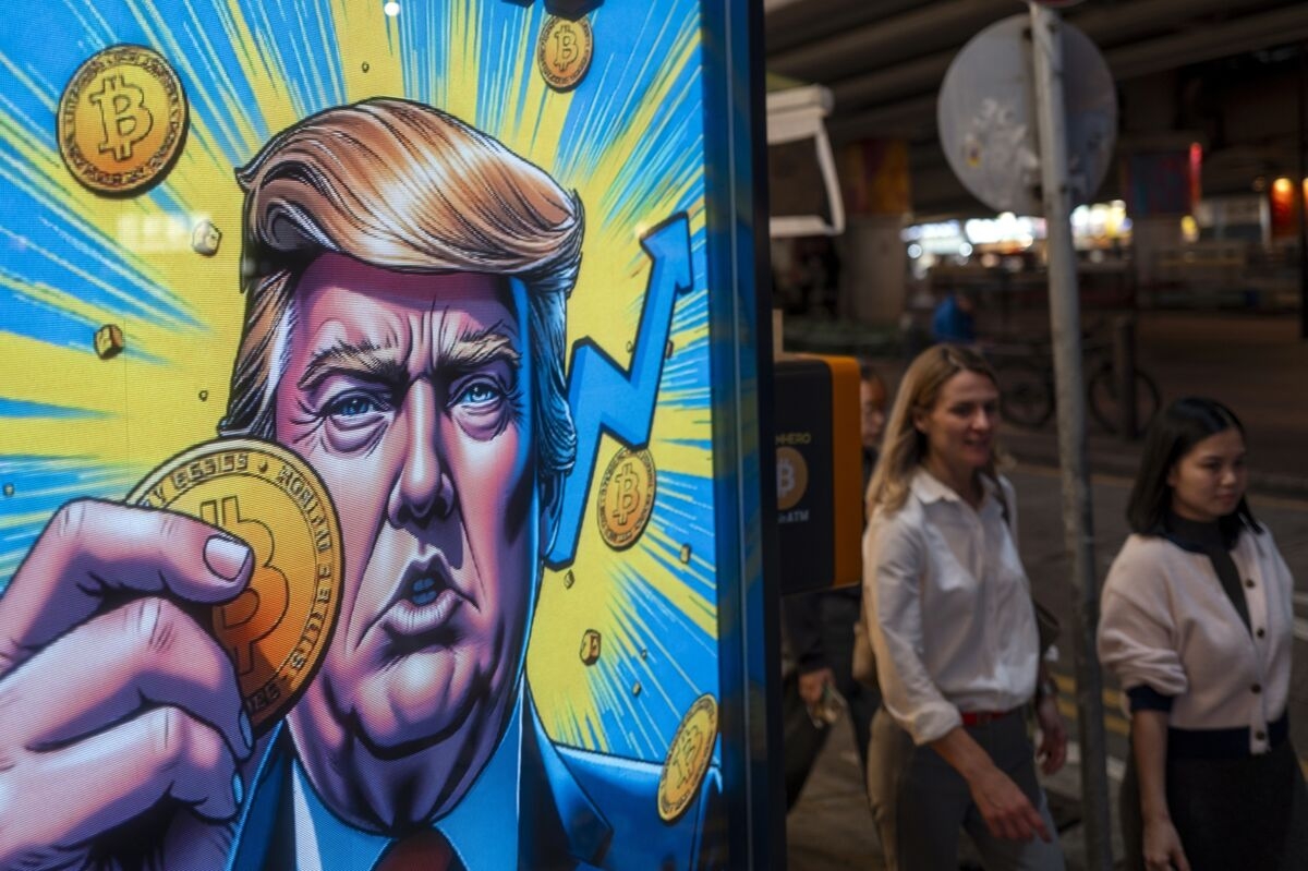 Trump-Tied ‘Truth Social Bitcoin ETF' Inches Closer After Filing